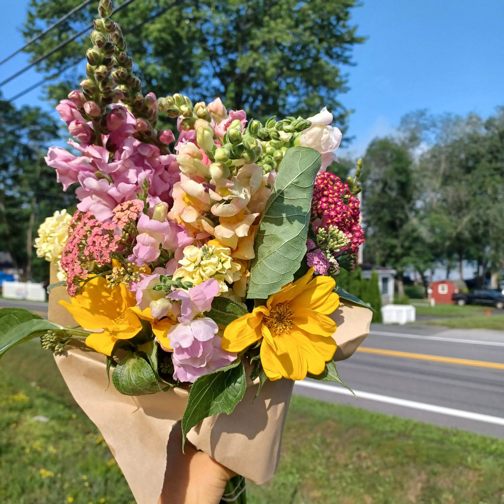 OTFF: Summer Flower Subscription: (July 2024- September 2024, 6 weeks, Bi weekly)